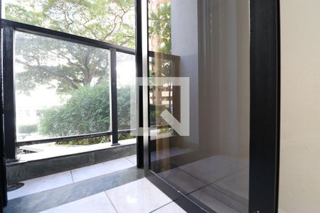 Apartamento à venda com 146m², 3 quartos e 2 vagassacada suite 2