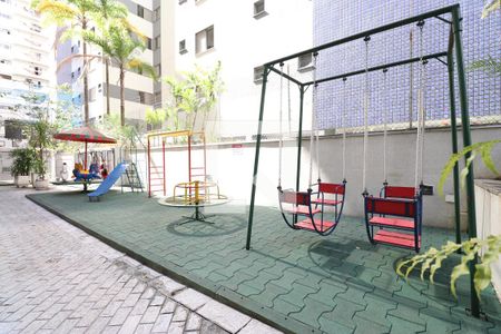 Apartamento à venda com 146m², 3 quartos e 2 vagasÁrea comum - Playground