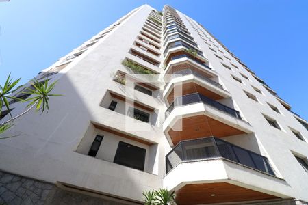 Apartamento à venda com 146m², 3 quartos e 2 vagasFachada