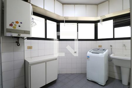 Apartamento à venda com 146m², 3 quartos e 2 vagasÁrea de Serviço