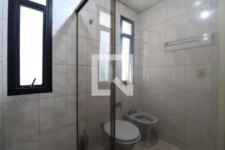 Apartamento à venda com 146m², 3 quartos e 2 vagasBanheiro da Suíte 1