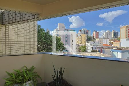 Apartamento para alugar com 4 quartos, 120m² em São Pedro, Belo Horizonte