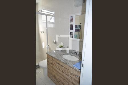 Apartamento à venda com 101m², 2 quartos e 1 vagaBanheiro Social