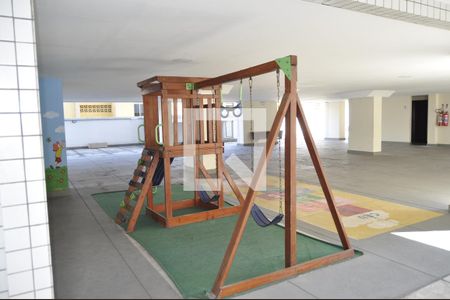 Apartamento à venda com 101m², 2 quartos e 1 vagaÁrea comum