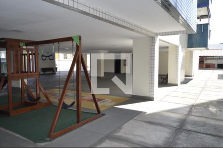 Apartamento à venda com 101m², 2 quartos e 1 vagaÁrea comum