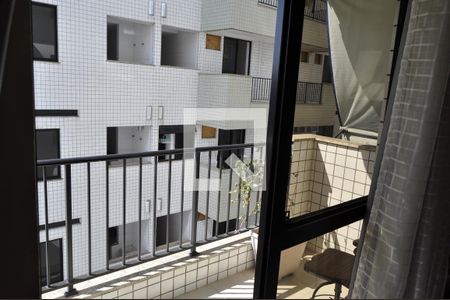 Apartamento à venda com 101m², 2 quartos e 1 vagaVaranda Quarto 1
