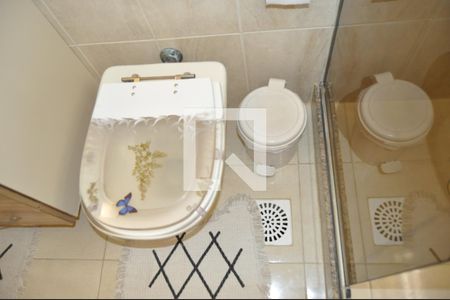 Apartamento à venda com 101m², 2 quartos e 1 vagaBanheiro Quarto 1