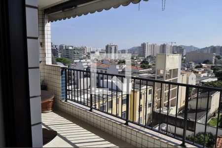 Apartamento à venda com 101m², 2 quartos e 1 vagaVaranda Quarto 2