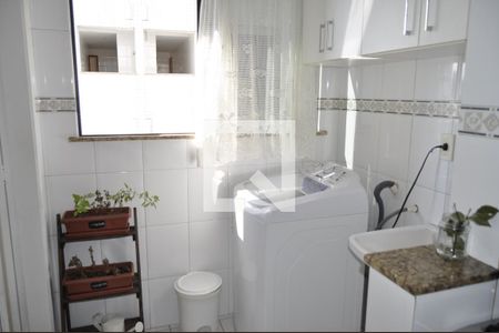 Apartamento à venda com 101m², 2 quartos e 1 vagaÁrea de Serviço