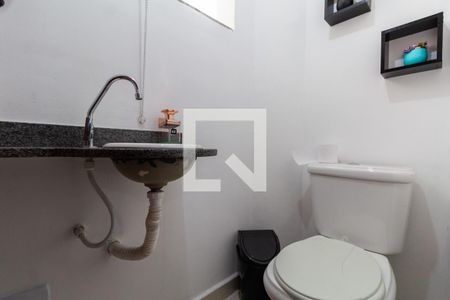 Lavabo de casa de condomínio à venda com 2 quartos, 70m² em Vila Ré, São Paulo