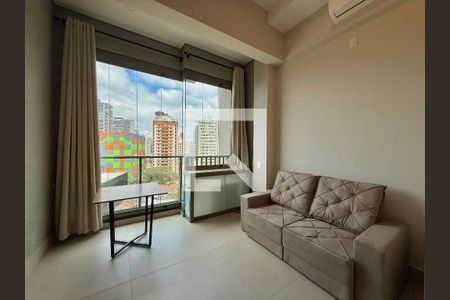 Sala de kitnet/studio para alugar com 1 quarto, 28m² em Jardim das Acacias, São Paulo