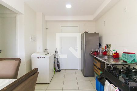 Sala/Cozinha de apartamento para alugar com 2 quartos, 33m² em Colônia (zona Leste), São Paulo