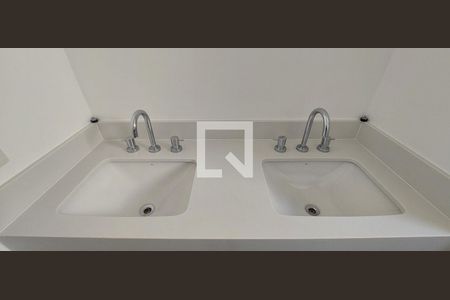 Apartamento à venda com 153m², 3 quartos e 3 vagasBanheiro