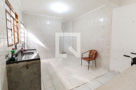 Casa à venda com 200m², 2 quartos e 1 vaga Casa à venda com 200m², 2 quartos e 1 vagaCozinha 2 Casa 2