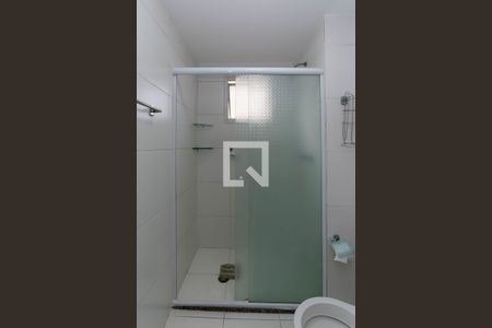 Banheiro de apartamento para alugar com 2 quartos, 47m² em Cocaia, Guarulhos