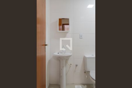 Banheiro de apartamento à venda com 1 quarto, 40m² em Tristeza, Porto Alegre