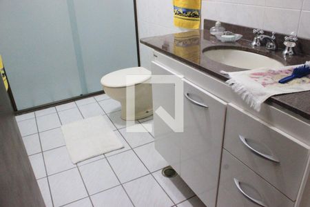 Apartamento à venda com 113m², 2 quartos e 1 vagaBanheiro 