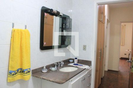 Apartamento à venda com 113m², 2 quartos e 1 vagaBanheiro 