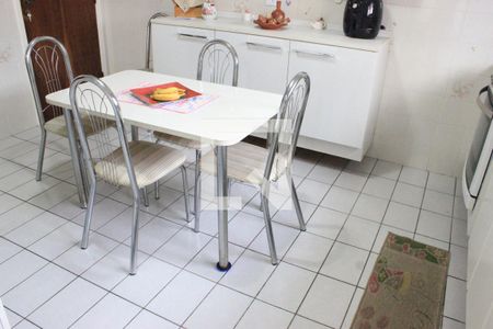 Apartamento à venda com 113m², 2 quartos e 1 vagaCozinha