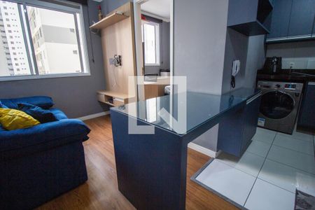 Apartamento à venda com 35m², 2 quartos e sem vaga Apartamento à venda com 35m², 2 quartos e sem vagaSala