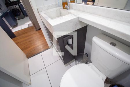 Apartamento à venda com 35m², 2 quartos e sem vaga Apartamento à venda com 35m², 2 quartos e sem vagaBanheiro