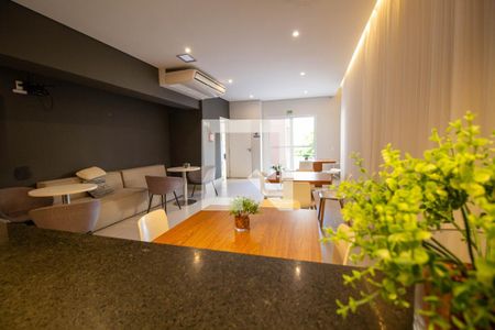 Apartamento à venda com 35m², 2 quartos e sem vaga Apartamento à venda com 35m², 2 quartos e sem vagaÁrea Comum - Salão de Festas