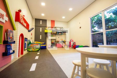 Apartamento à venda com 35m², 2 quartos e sem vaga Apartamento à venda com 35m², 2 quartos e sem vagaÁrea Comum - Brinquedoteca