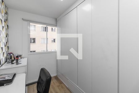 Quarto 1 de apartamento para alugar com 2 quartos, 41m² em Vila Penteado, São Paulo
