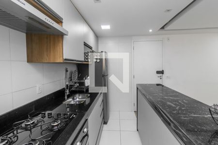 Cozinha de apartamento para alugar com 2 quartos, 41m² em Vila Penteado, São Paulo