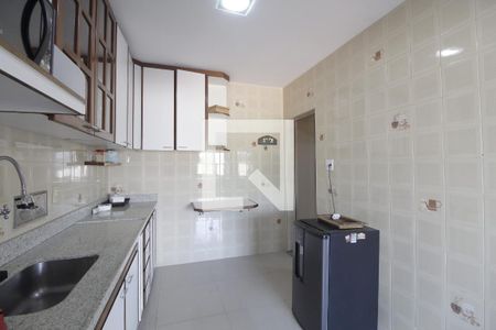 Casa de condomínio à venda com 237m², 3 quartos e 3 vagasCozinha