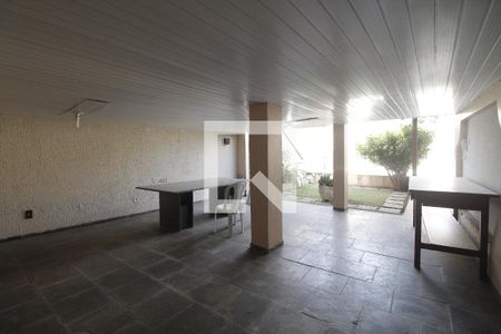 Casa de condomínio à venda com 237m², 3 quartos e 3 vagasÁrea comum - Salão de festas