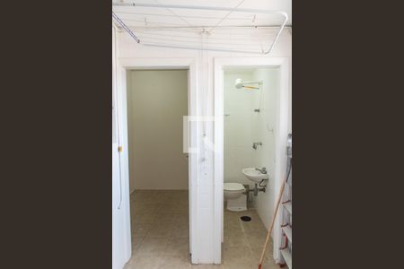 Apartamento para alugar com 100m², 3 quartos e 2 vagas Apartamento para alugar com 100m², 3 quartos e 2 vagasÁrea de serviço