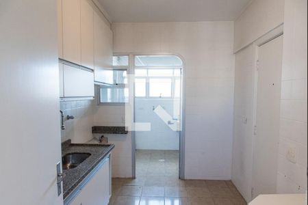 Apartamento para alugar com 100m², 3 quartos e 2 vagas Apartamento para alugar com 100m², 3 quartos e 2 vagasCozinha