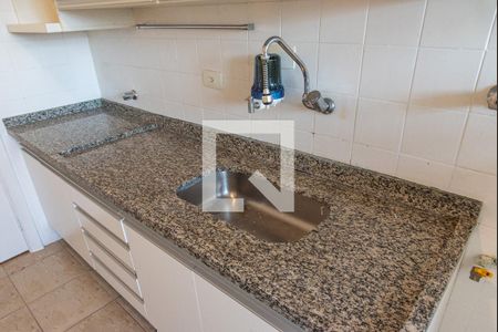 Apartamento para alugar com 100m², 3 quartos e 2 vagas Apartamento para alugar com 100m², 3 quartos e 2 vagasCozinha