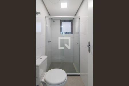 Banheiro de apartamento para alugar com 1 quarto, 45m² em Tristeza, Porto Alegre