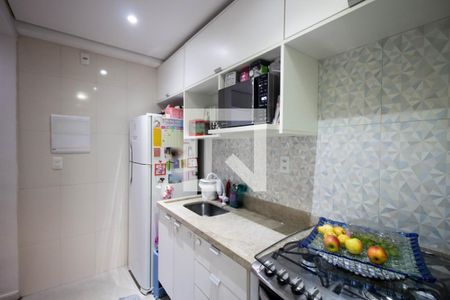 Cozinha de apartamento à venda com 2 quartos, 54m² em Vila Santana, São Paulo