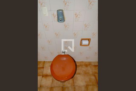 Banheiro de apartamento para alugar com 1 quarto, 29m² em Trindade, Florianópolis
