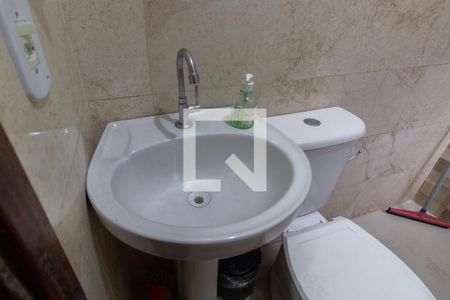 Casa para alugar com 115m², 4 quartos e 2 vagasBanheiro