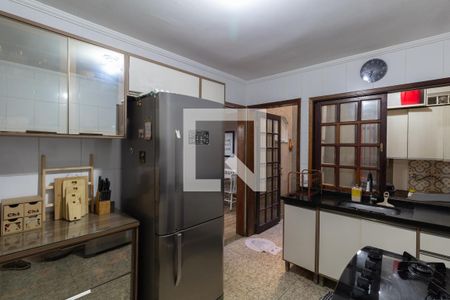 Casa para alugar com 115m², 4 quartos e 2 vagasCozinha