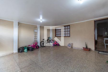 Casa para alugar com 115m², 4 quartos e 2 vagasGaragem