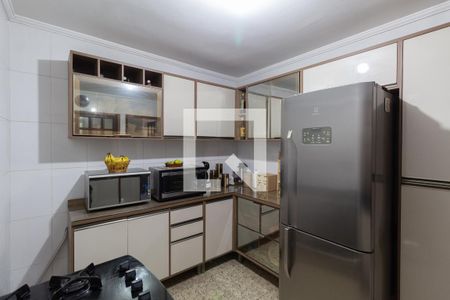 Casa para alugar com 115m², 4 quartos e 2 vagasCozinha