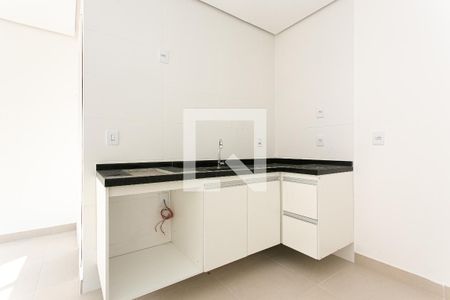 Cozinha de kitnet/studio para alugar com 1 quarto, 24m² em Cidade Mãe do Céu, São Paulo