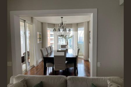 Apartamento à venda com 260m², 3 quartos e 4 vagas