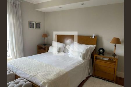 Apartamento à venda com 260m², 3 quartos e 4 vagas