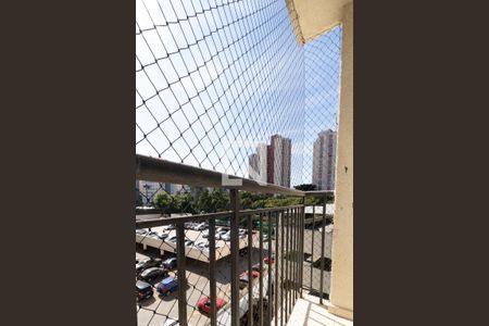 Apartamento para alugar com 64m², 2 quartos e 1 vagaVaranda