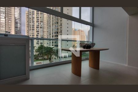 Apartamento à venda com 80m², 1 quarto e 1 vagaVaranda