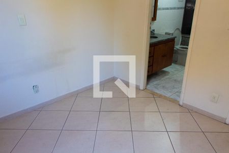 Apartamento à venda com 93m², 2 quartos e 1 vaga Apartamento à venda com 93m², 2 quartos e 1 vagaSUITE