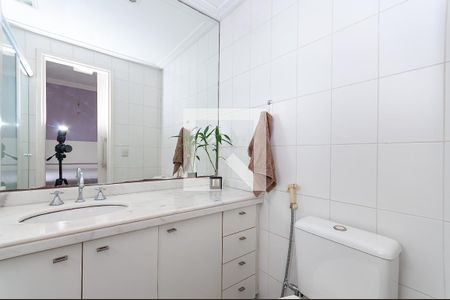 Apartamento para alugar com 104m², 3 quartos e 2 vagas Apartamento para alugar com 104m², 3 quartos e 2 vagasBanheiro do quarto 3 Suíte