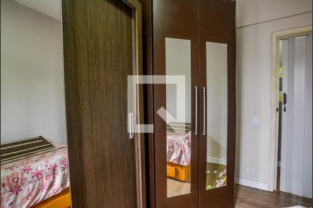Quarto 1 de apartamento à venda com 2 quartos, 56m² em Vila Lutécia, Santo André