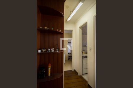 Corredor de apartamento à venda com 2 quartos, 65m² em Vila Mascote, São Paulo